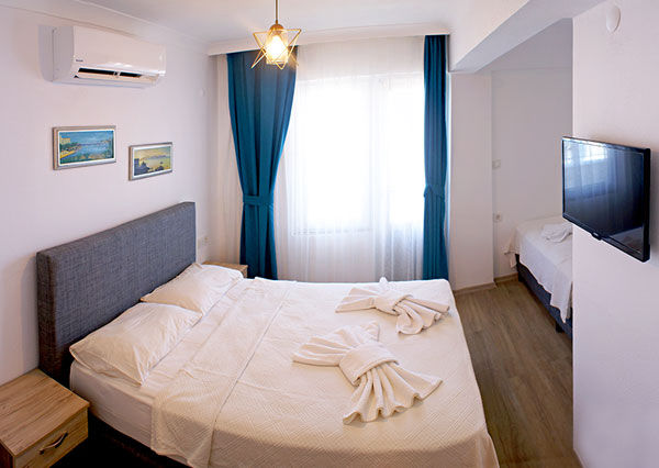 Gülhan Apart Otel 3 Kişilik Oda
